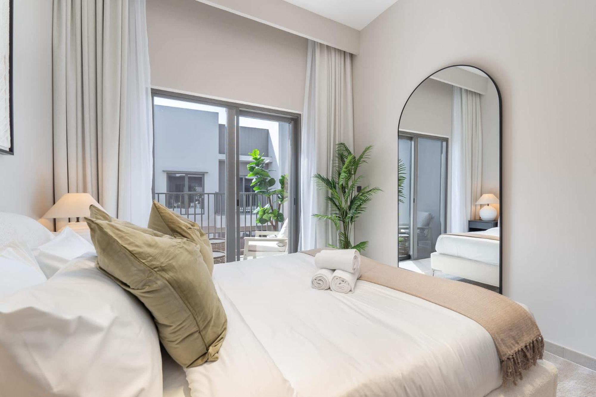 Classy 4-bedroom With Spacious Balcony In Nad Al Sheba