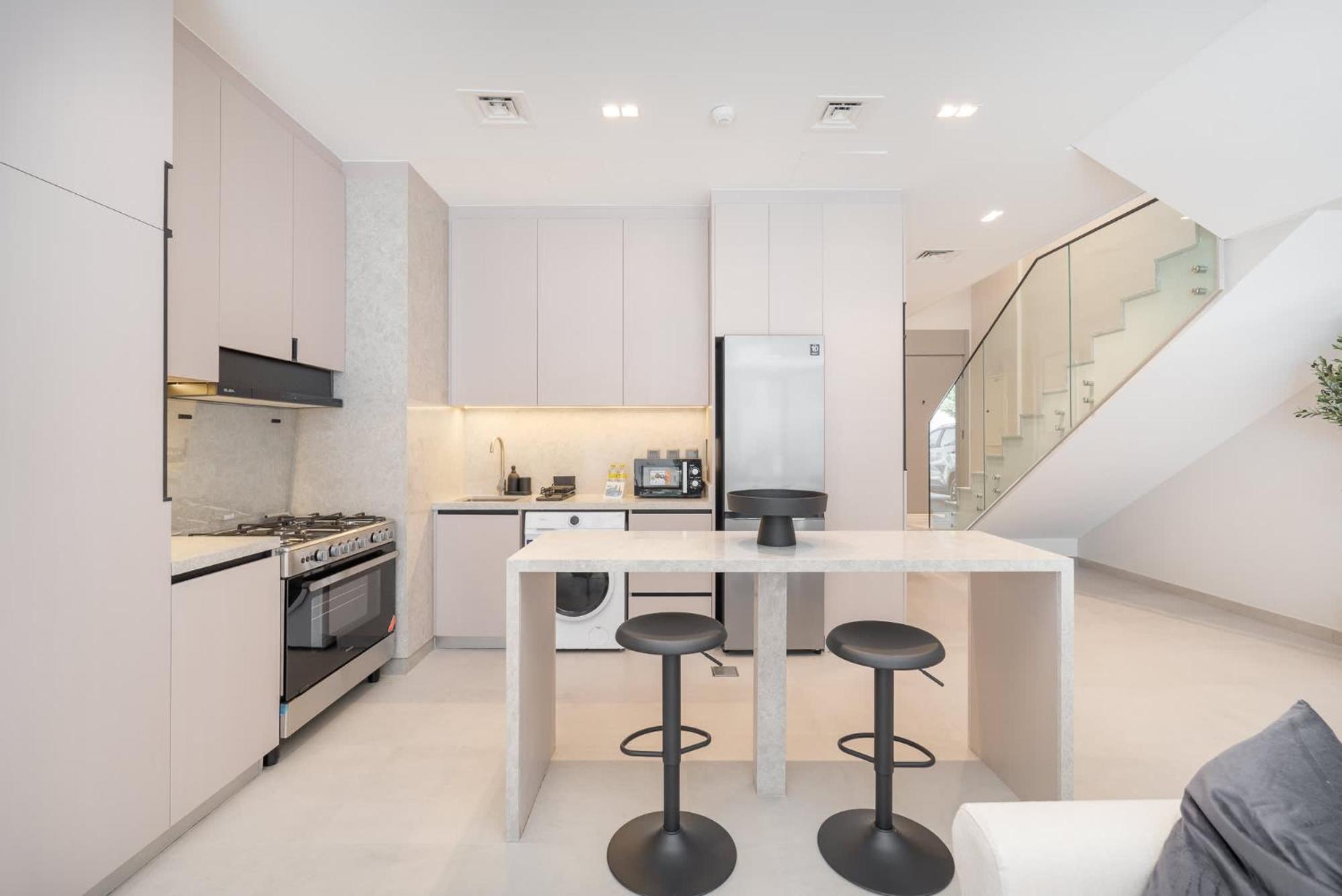 Classy 4-bedroom With Spacious Balcony In Nad Al Sheba * Dubai